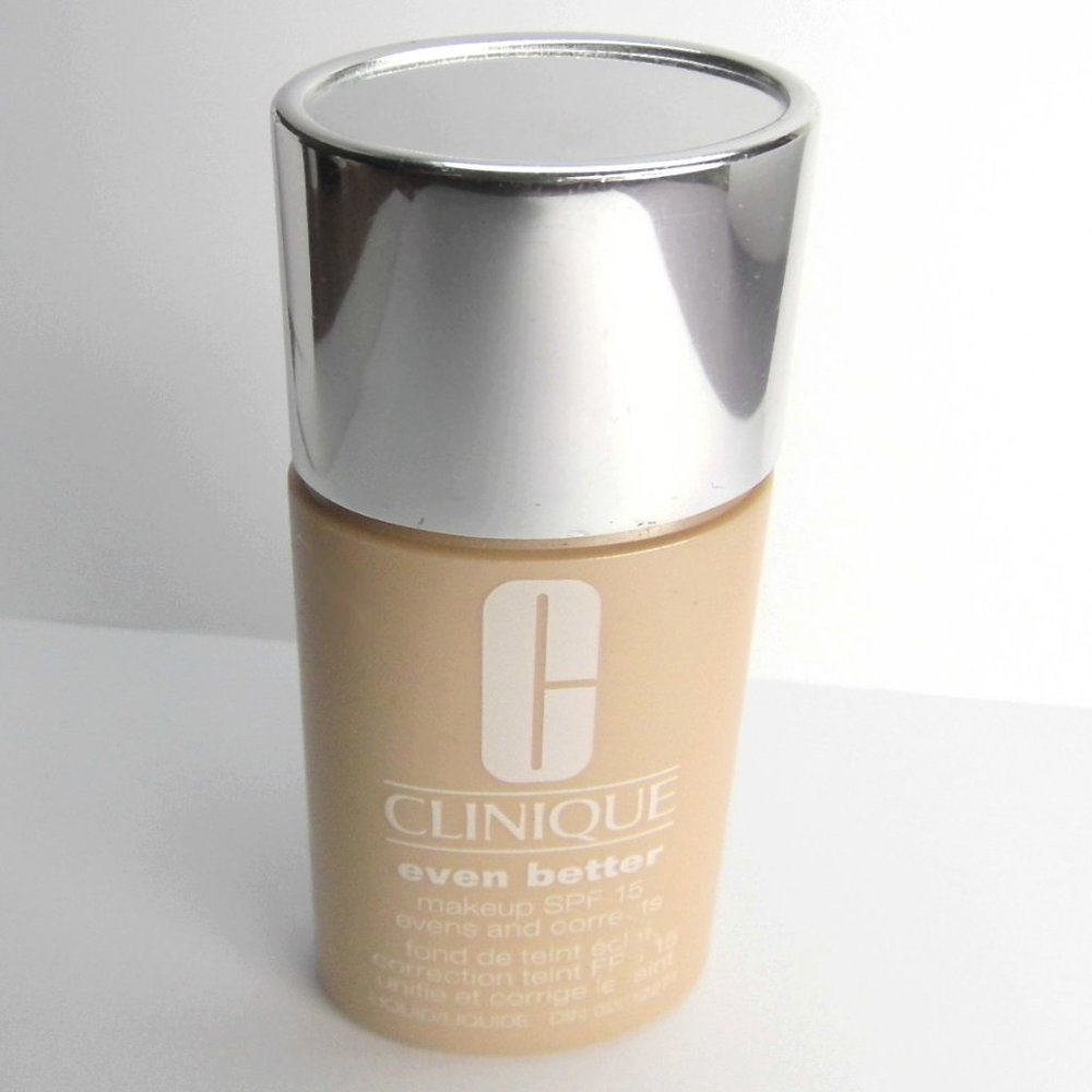 CLINIQUE Foundation 15 CREAM CARAMEL Even Better